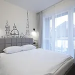 Luxury Nest Center