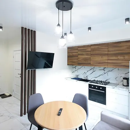 Apartment Luxury Nest Center *