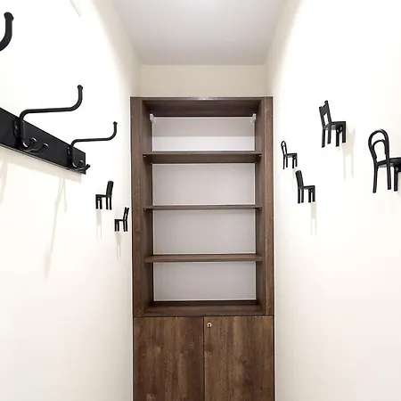 Luxury Nest Center