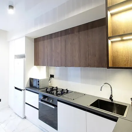 Apartment Luxury Nest Center