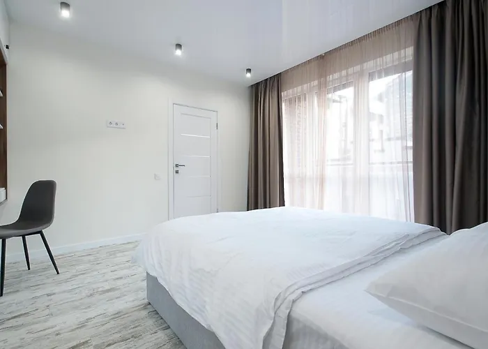 Luxury Nest Center Apartment *