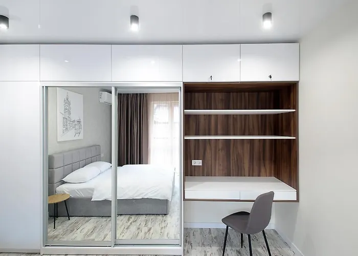 Luxury Nest Center * Leópolis