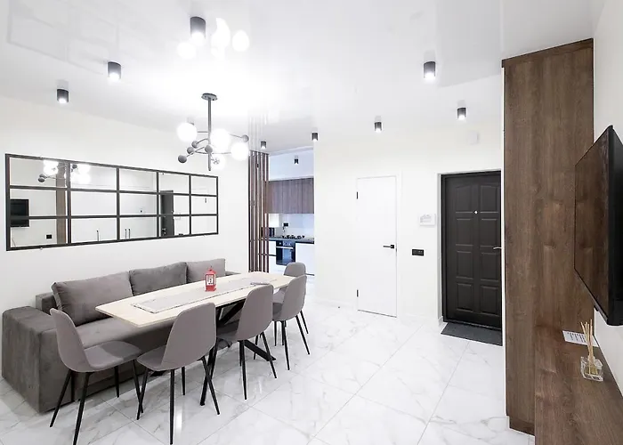 Apartment Luxury Nest Center *