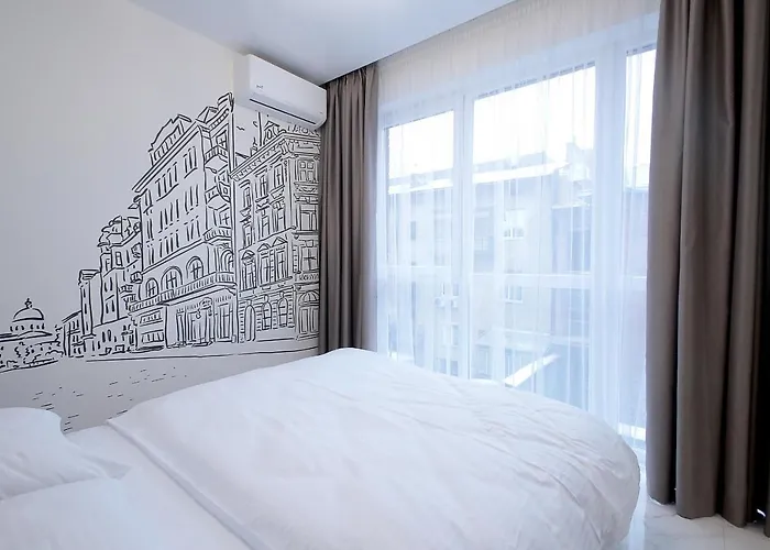 Luxury Nest Center *