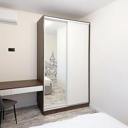 شقة Luxury Nest Center إلفيف