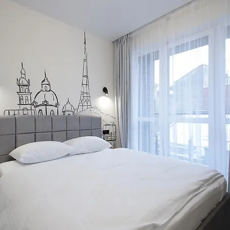 Luxury Nest Center