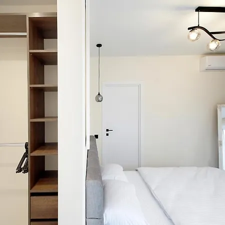 شقة Luxury Nest Center إلفيف