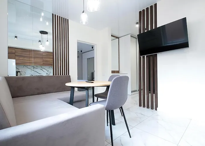 Luxury Nest Center Λβιβ