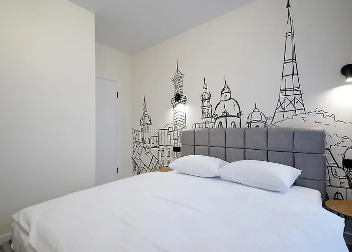 Luxury Nest Center Λβιβ